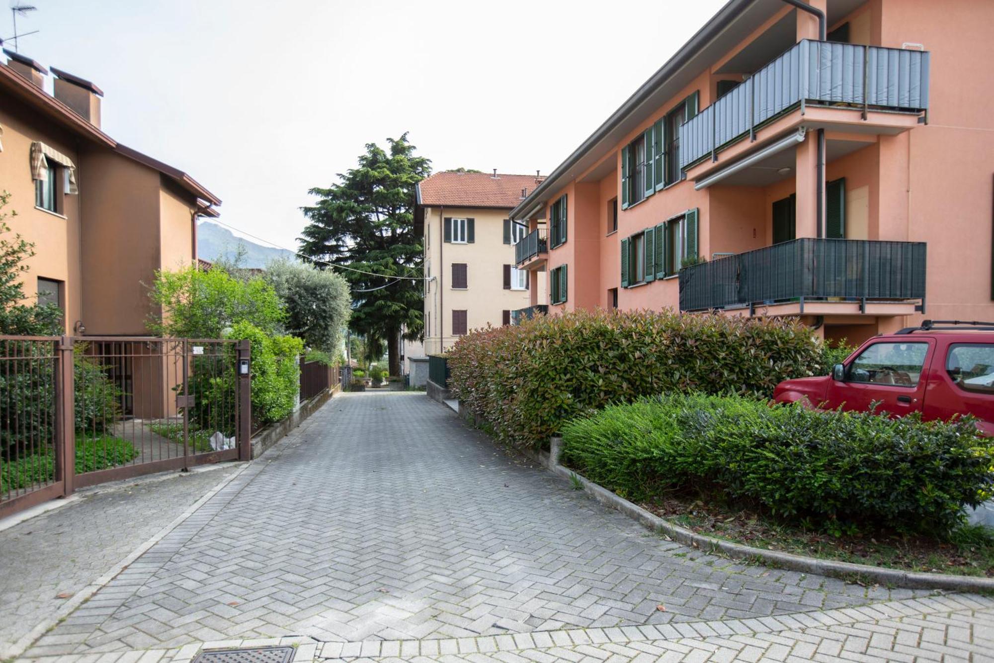 Como Lake - Lakeside Bliss Mandello del Lario Ngoại thất bức ảnh